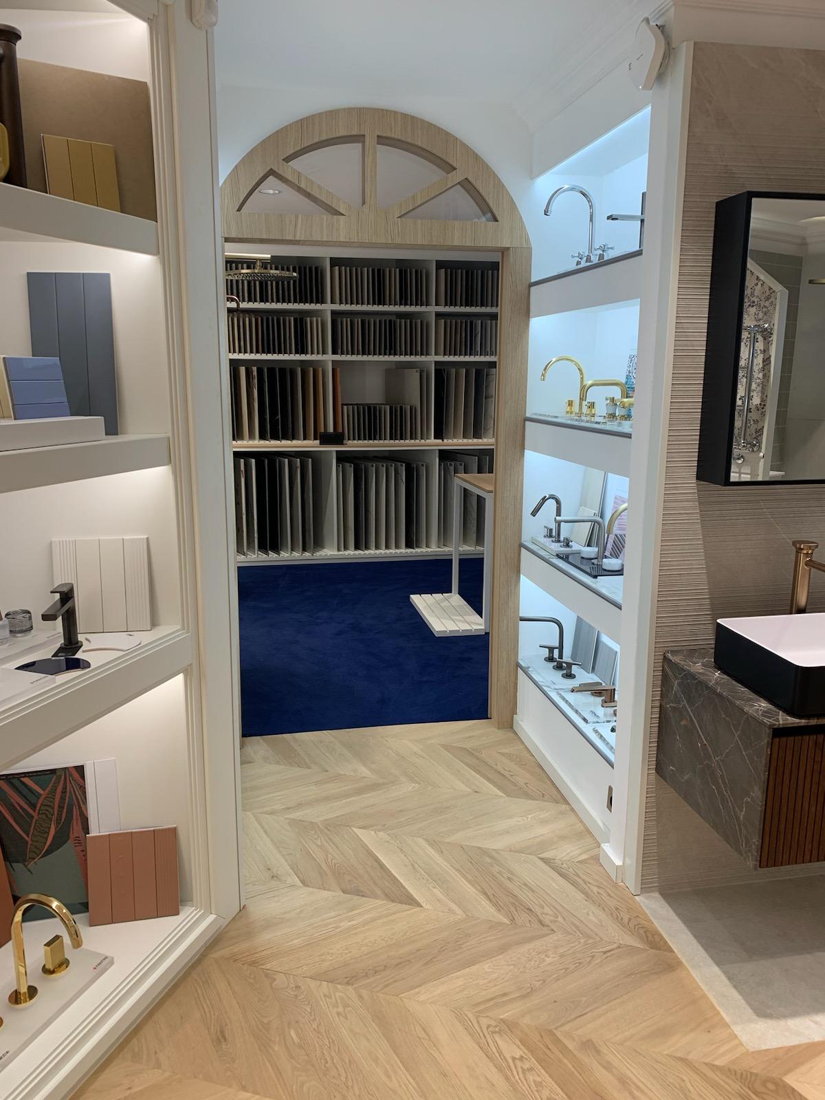 Showroom salle de bain Mozart (Paris 16e), luxe et haut de gamme - R&V  Matre Bainiste