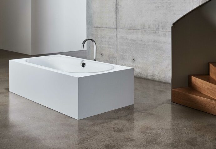 Baignoire ilot avec robinet sur pied Bette | R&V Paris