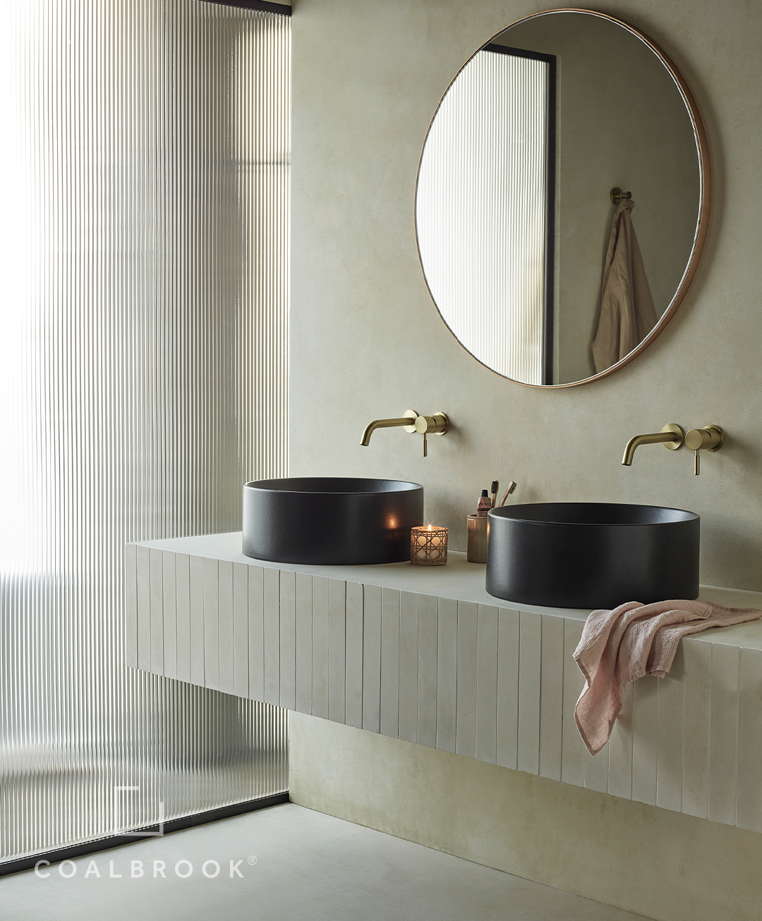 Robinet lavabo mural Coalbrook | R&V Paris