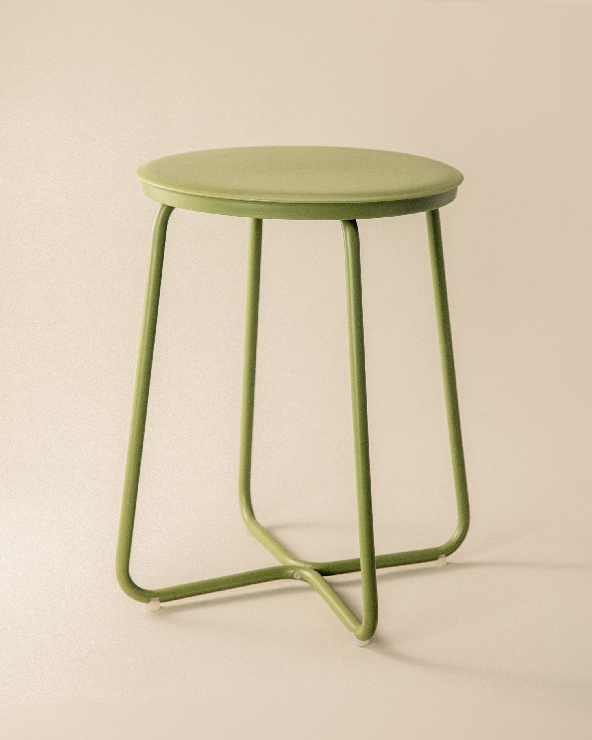 Tabouret Geyser - Cosmic - couleur olive