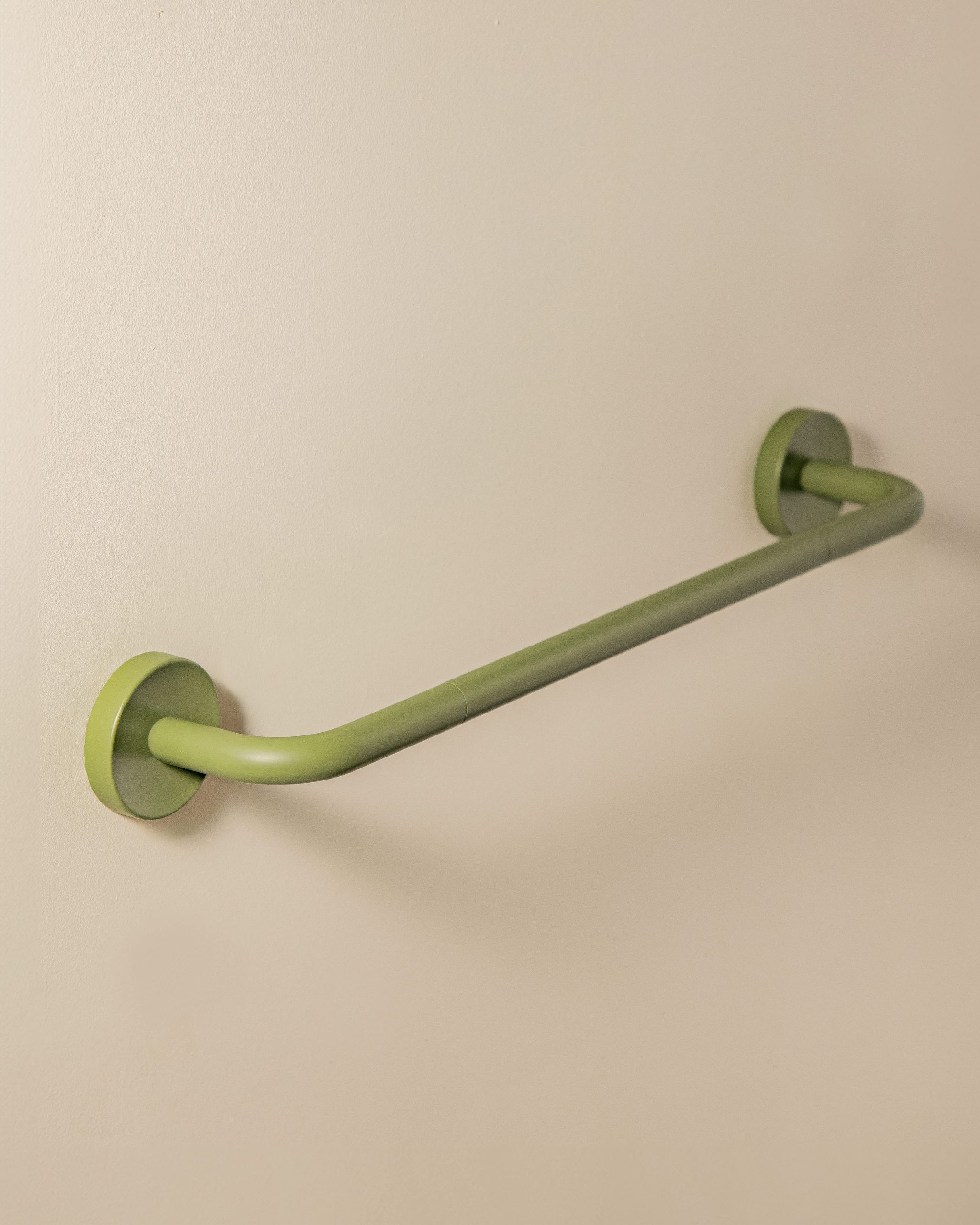 Porte-serviette Cosmic - collection Geyser -  olive