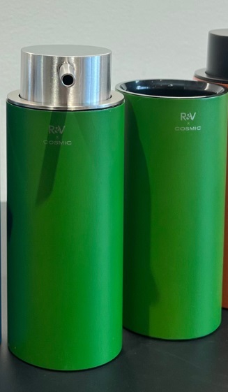 Coffret distributeur de savon et porte brosse à dents vert